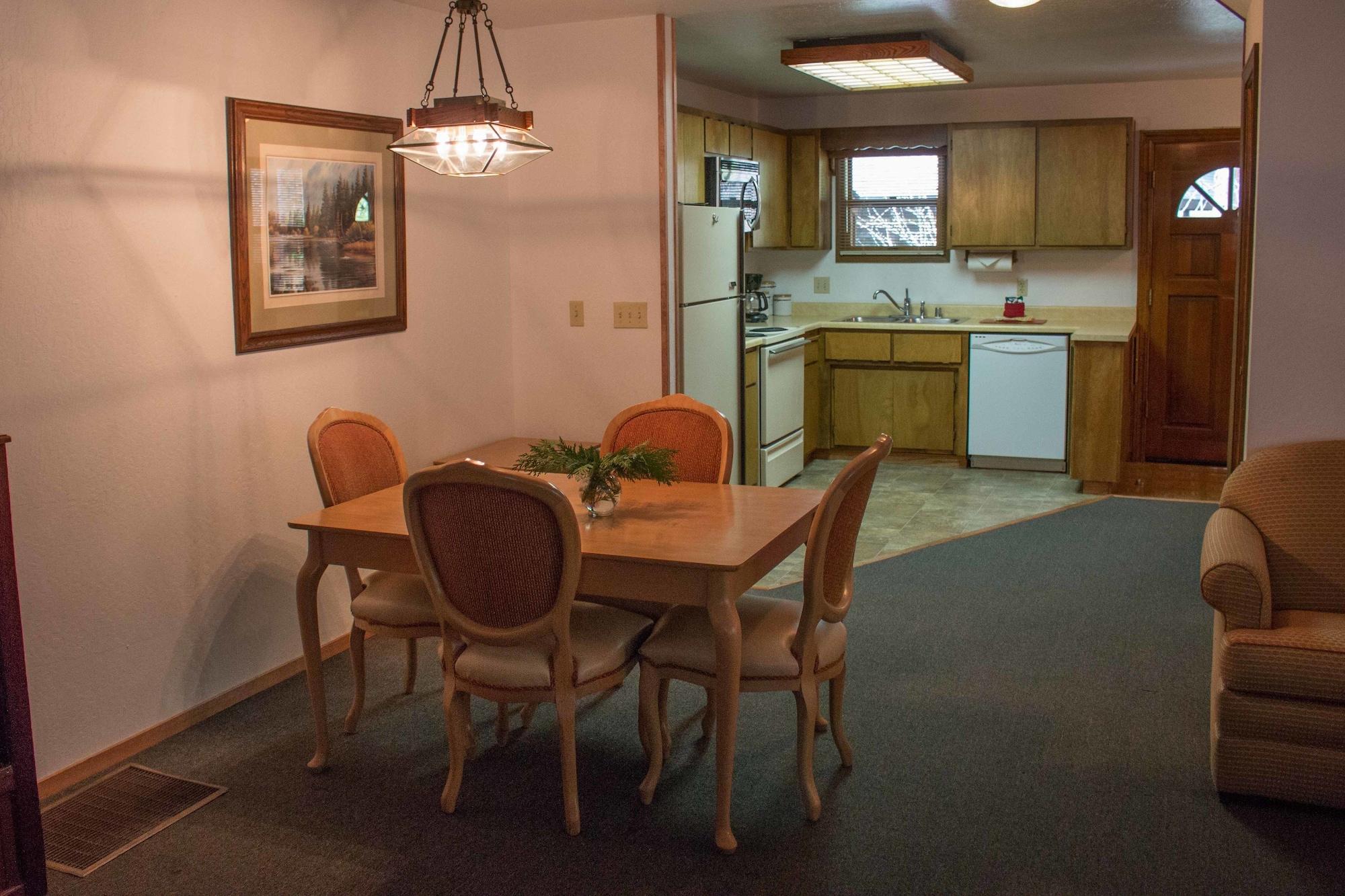 Resort Mountain Retreat Arnold