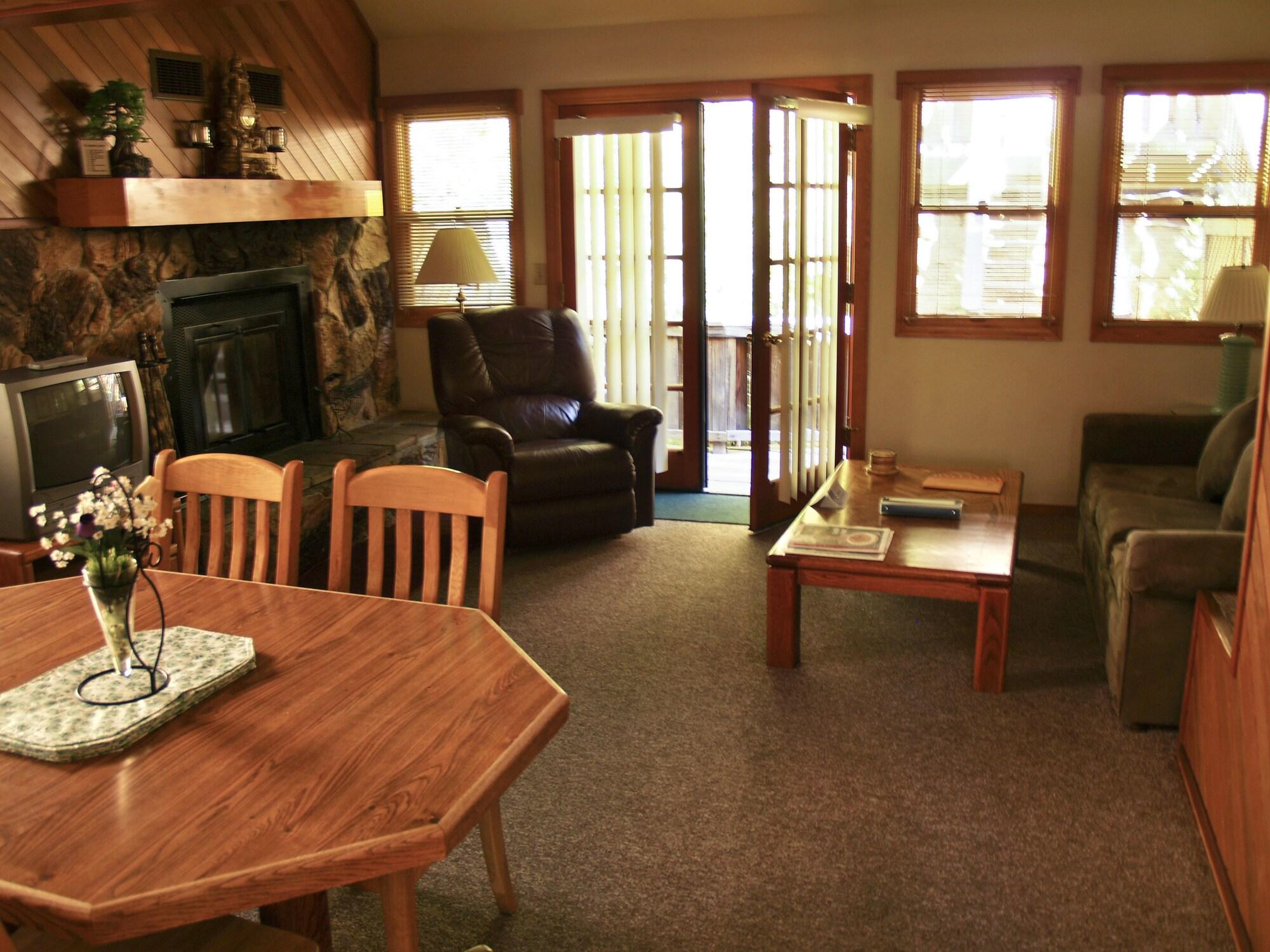 Resort Mountain Retreat Arnold